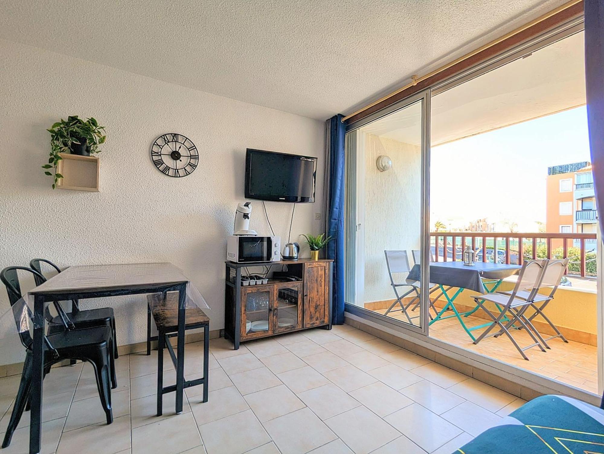 Appartement Au Calme + Parking Agde Exterior photo