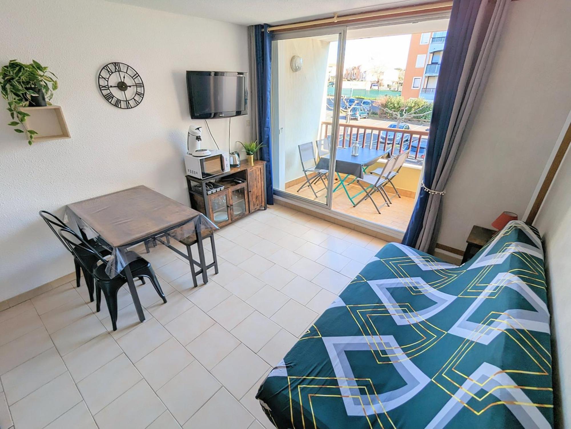 Appartement Au Calme + Parking Agde Exterior photo